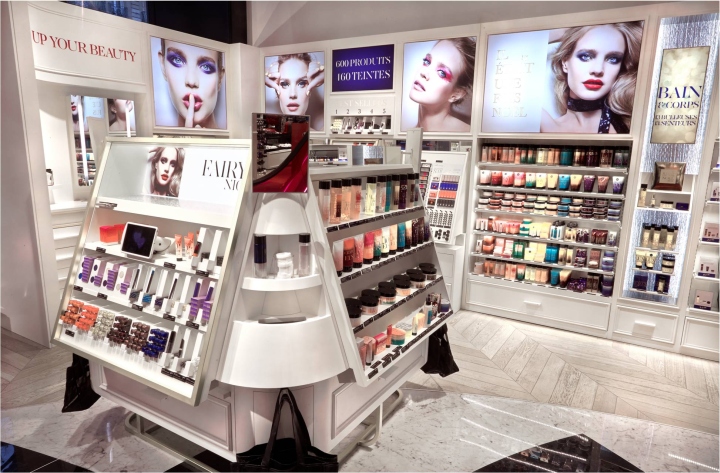 16_Etam-Push-Up-Your-Beauty-Stores-by-Retail-Access-France-03.jpg