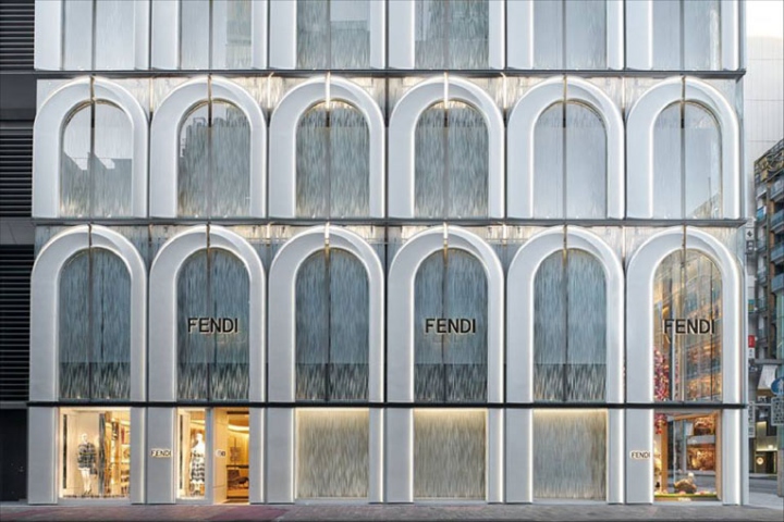 20_Fendi-Flagship-store-Tokyo-Japan06.jpg