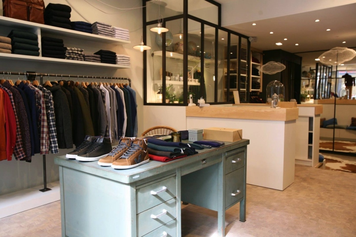 9_Flaneurs-store-Rennes-France.jpg