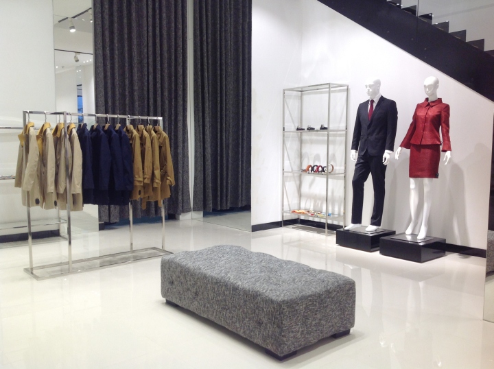 25_FORMAT-store-by-Mocbisusu-Hanoi-Vietnam-02.jpg