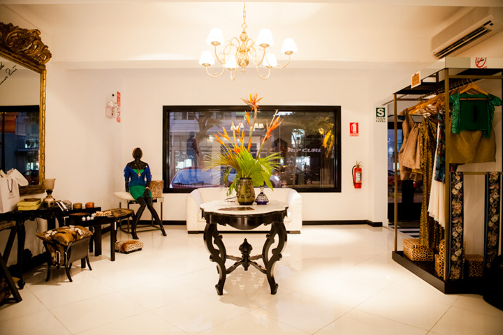 19_Gerardo-Privat-flagship-store-by-Citric-Studio-Lima-Peru-03.jpg