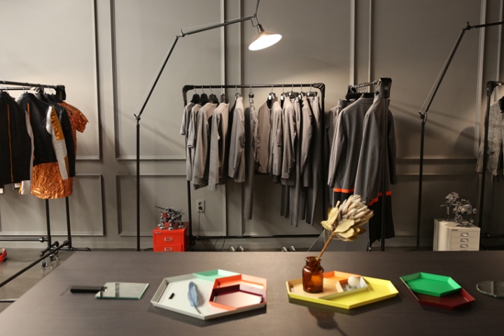 14_Heich-Es-Heich-Store-Seoul-South-Korea-03.jpg