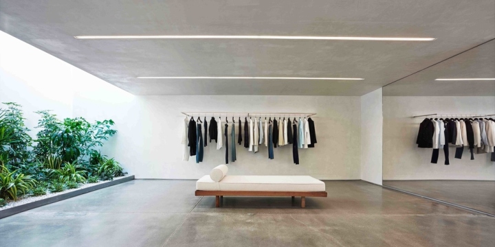 25_Helmut-Lang-store-by-Standard-Architecture-Los-Angeles-California-02.jpg