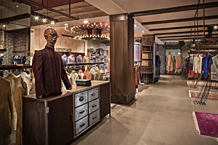 19_Heritage-Store-by-Ravish-Mehra-Deepak-Kalra-Architects-New-Delhi-India-03.jpg