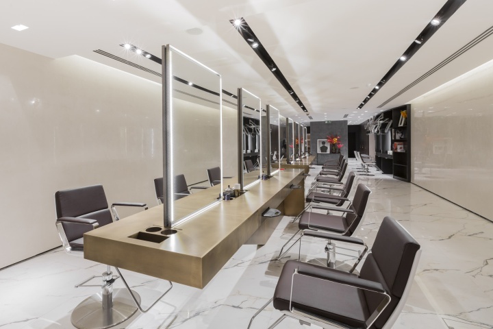36_Hershesons-flagship-store-by-gpstudio-London-03.jpg