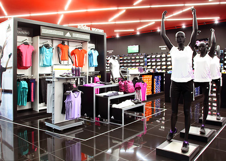 24_Innovasport-flagship-store-by-Watt-International-Monterrey-Mexico-04.jpg