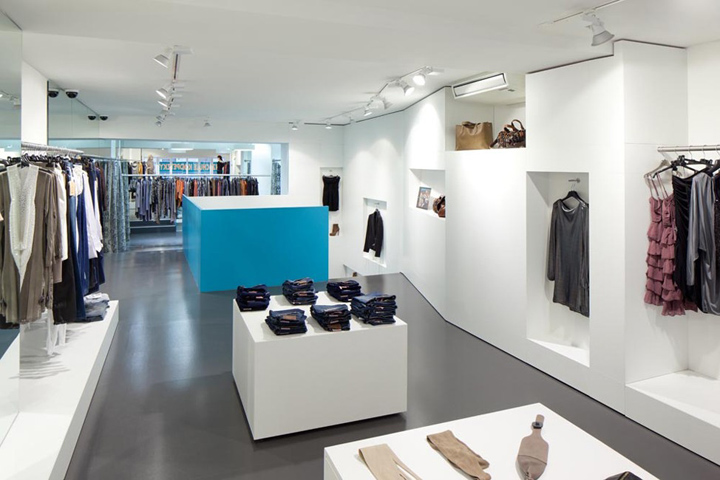 31_Inside-fashion-store-Sohne-Partner-Vienna-05.jpg