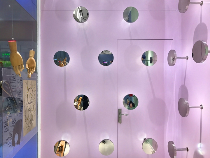 14_ISCOV-pop-up-store-by-GLADC-studio-ChengDu-China-03.jpg