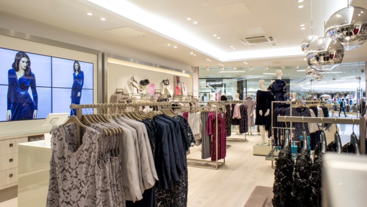 29_Jacques-Vert-Store-by-Global-Display-Birmingham-UK-04.jpg
