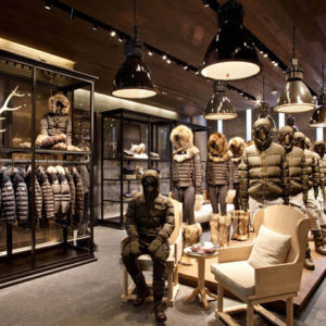 17_Moncler-store-Beijing-300x300.jpg