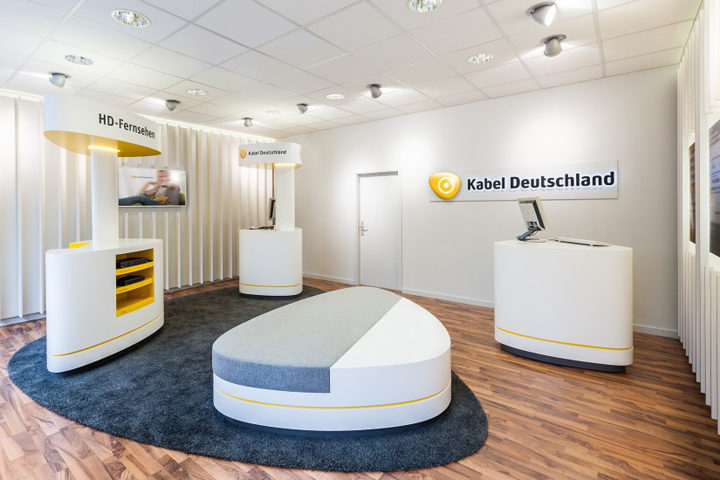 0_Kabel-Deutschland-store-by-hartmannvonsiebenthal-Germany-720x480.jpg
