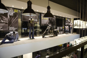 0_VF-Brand-Flagship-Store-by-Restore-Solutions-Bangalore-India-300x200.jpg