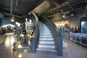 0_Diesel-Village-pop-up-concept-store-London-300x200.jpg