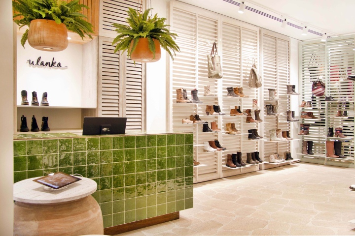 8_Ulanka-Shoe-Store-by-CuldeSac-Valencia-Spain.jpg