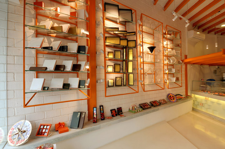 19_Bruijn-chocolate-store-Kaleido-architecture-Mumbai-04.jpg