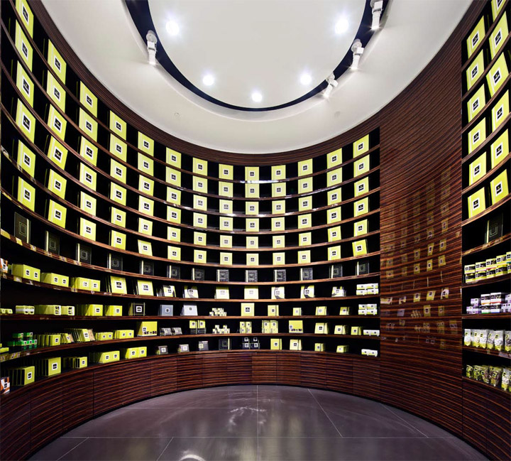 44_Patchi-store-Lautrefabrique-Architectes-Dubai-02.jpg