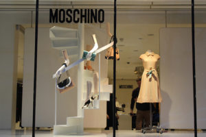 4_Moschino-windows-2013-London-300x200.jpg