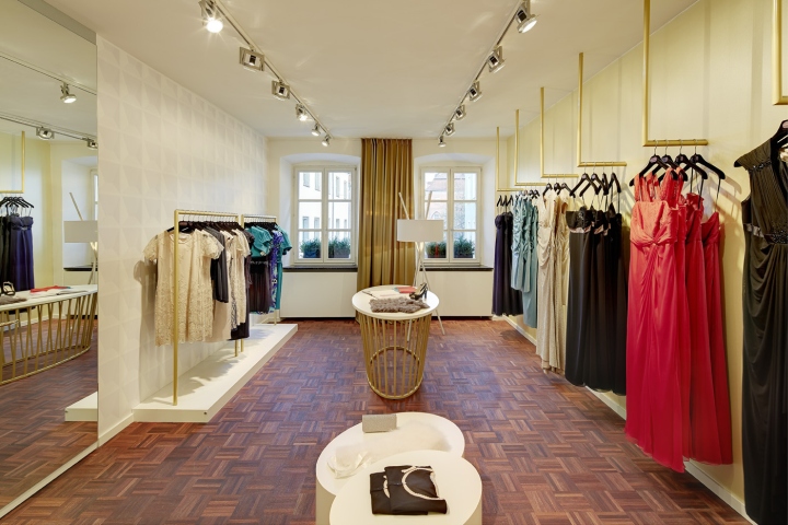 24_La-Donna-fashion-store-by-HEIKAUS-Regensburg-Germany-02.jpg