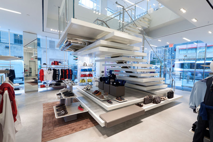 19_Lacoste-flagship-store-Design-Republic-Partners-New-York-02.jpg