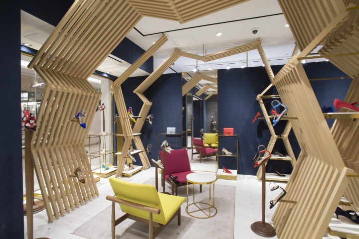 34_Manolo-Blahnik-store-at-Ginza-6-by-Nick-Leith-Smith-Tokyo-Japan11.jpg