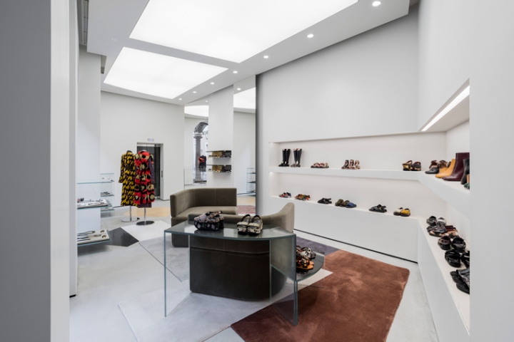 15_Marni-Store-by-Luz-Maria-Jaramillo-Milan-Italy-05.jpg