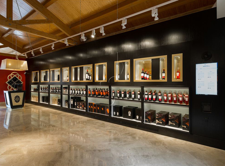 28_Marques-de-Riscal-flagship-store-by-Marketing-Jazz-Alava-Spain-03.jpg