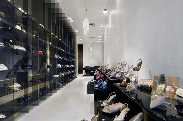 27_Menbur-and-Pilar-Abril-store-by-A-D-design-Warsaw-02.jpg