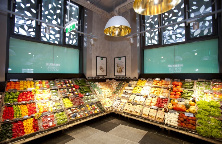 75_MERKUR-High-market-flagship-store-Vienna-08.jpg