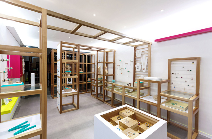 9_MICA-jewellery-store-by-Savvy-Studio.jpg