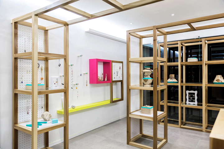 34_MICA-jewellery-store-by-Savvy-Studio-05.jpg
