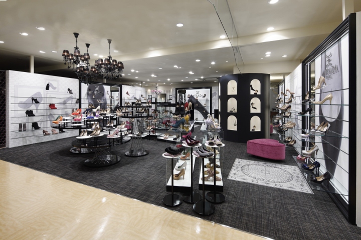 8_MIRADA-ROYAL-store-by-Ichiro-Nishiwaki-Design-Office-Kyoto-Japan.jpg