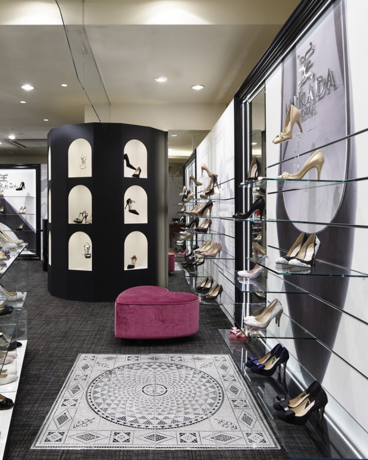 23_MIRADA-ROYAL-store-by-Ichiro-Nishiwaki-Design-Office-Kyoto-Japan-06.jpg
