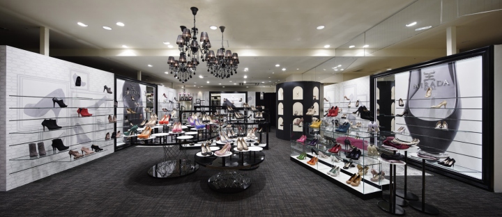 27_MIRADA-ROYAL-store-by-Ichiro-Nishiwaki-Design-Office-Kyoto-Japan-02.jpg