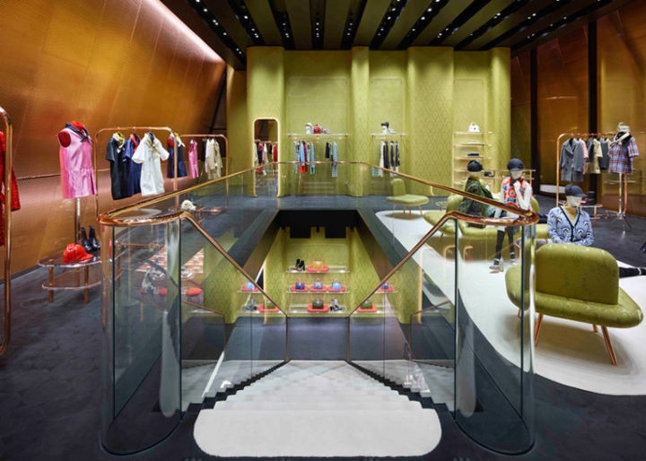 19_Miu-Miu-Aoyama-Store-by-Herzog-de-Meuron-Tokyo-Japan-02.jpg