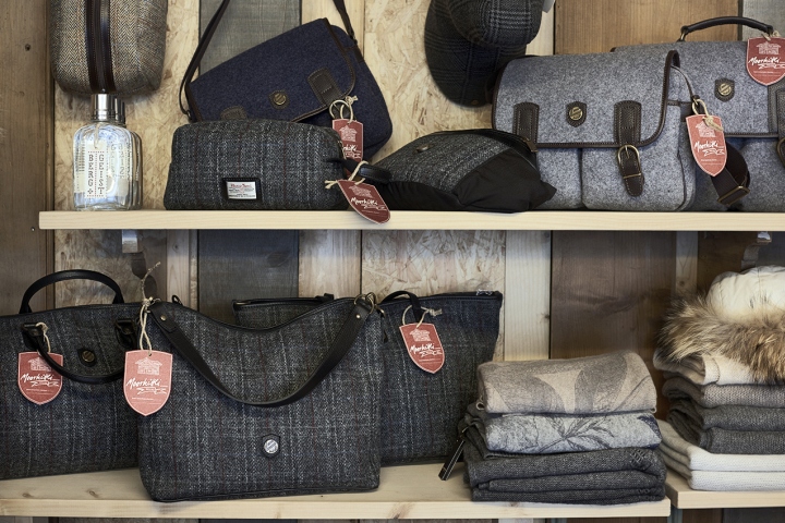 20_Moorhüttli-store-by-Dioma-Wengen-Switzerland04.jpg