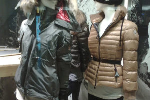 5_Moncler-window-display-at-Jade-Indonesia-300x200.jpg