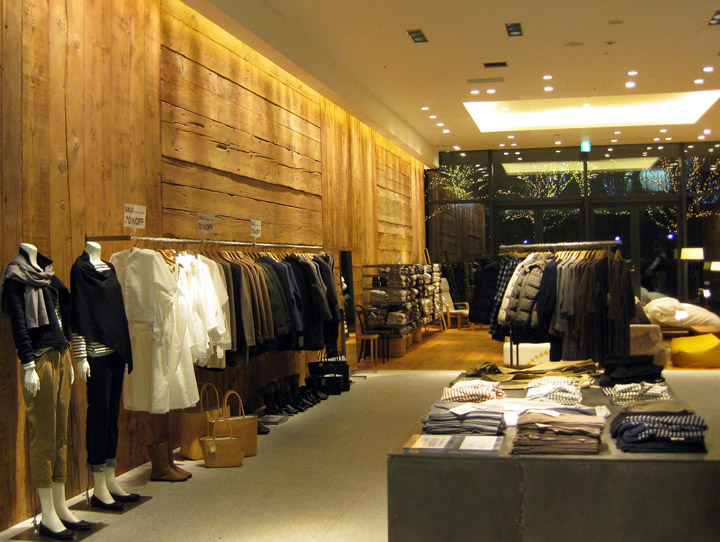 7_Muji-store-Tokyo.jpg