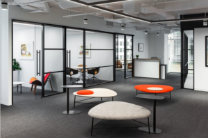 8_Hanley-Wood-Offices-by-FORM-Architects-01-300x200.png
