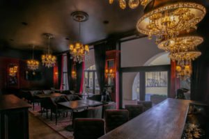 7_Lord-Lounge-Restaurant-by-2kul-Jelenia-Gora-Poland-300x200.jpg