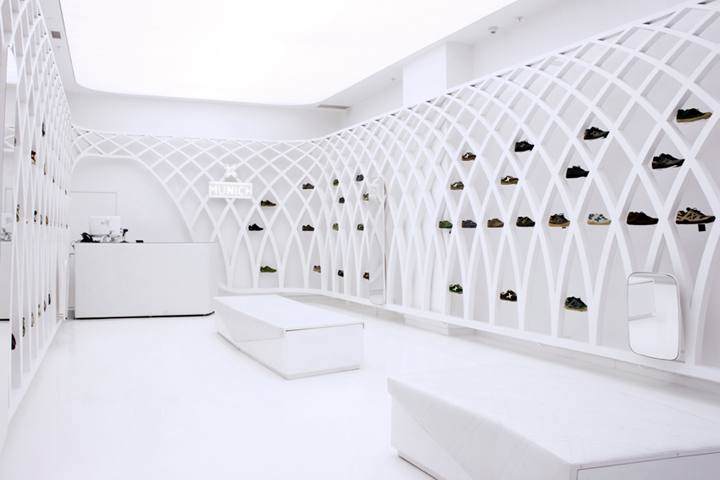 7_Munich-flagship-store-by-DearDesign-Santiago.jpg