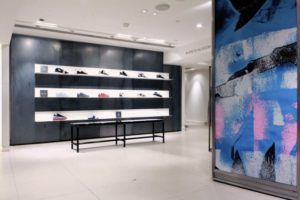6_adidas-Pop-up-Store-by-StudioXAG-at-Harvey-Nichols-London-UK-300x200.jpg