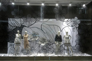 6_Raoul-flowers-windows-Jakarta-300x200.jpg