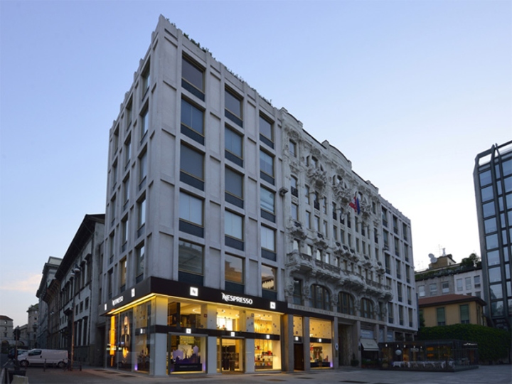 29_Nespresso-Flagship-Store-by-Parisotto-Formenton-Milan-Italy-16.jpg
