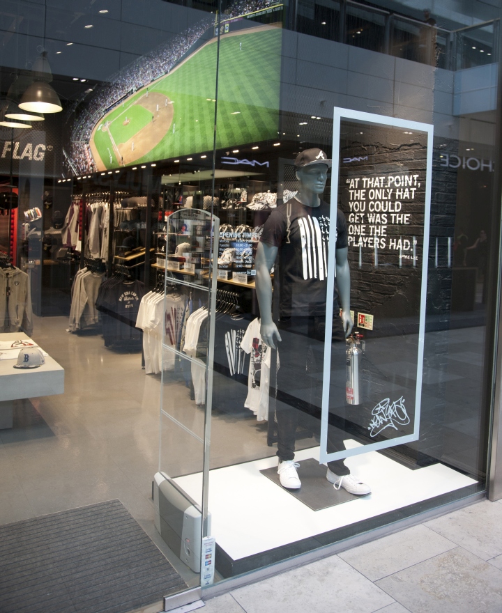45_New-Era-by-Checkland-Kindleysides-London-UK-02.jpg