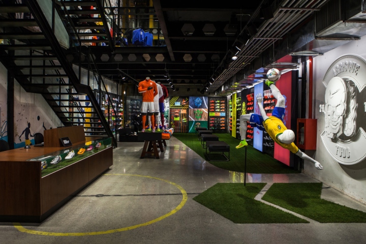19_Nike-football-only-store-Rio-de-Janeiro-Brazil-03.jpg