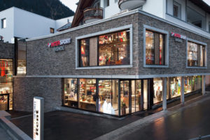 6_Intersport-Brundl-by-Blocher-Partners-Ischgl-Austria-300x200.jpg