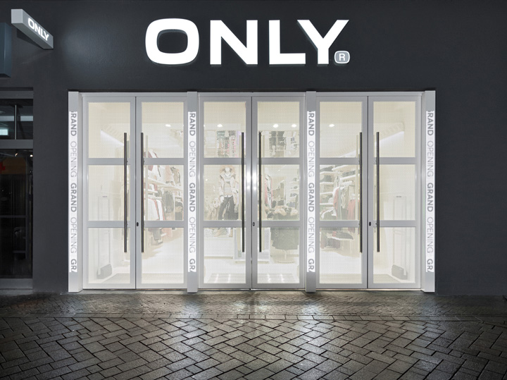 18_ONLY-store-by-Riis-Retail-Oldenburg-Germany.jpg