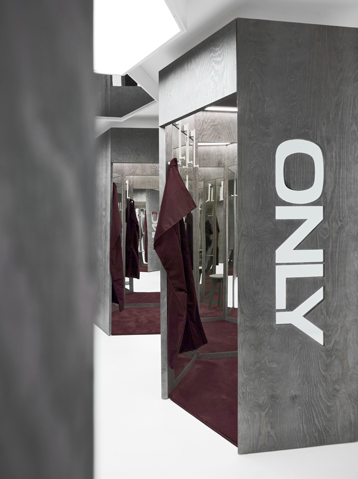 20_ONLY-store-by-Riis-Retail-Oldenburg-Germany-07.jpg