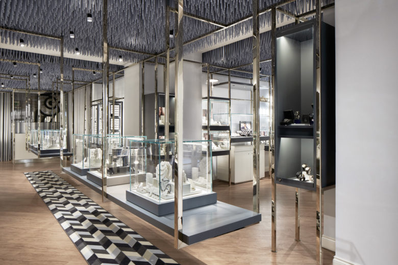 15_Orovivo-jewelry-flagship-store-by-CWS-09-780x520.jpg