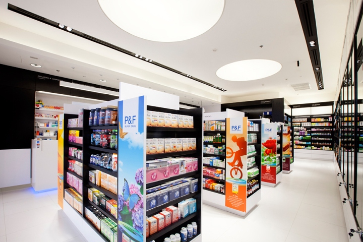 14_PF-Super-Drug-store-by-Whitespace-Bangkok-Thailand-03.jpg
